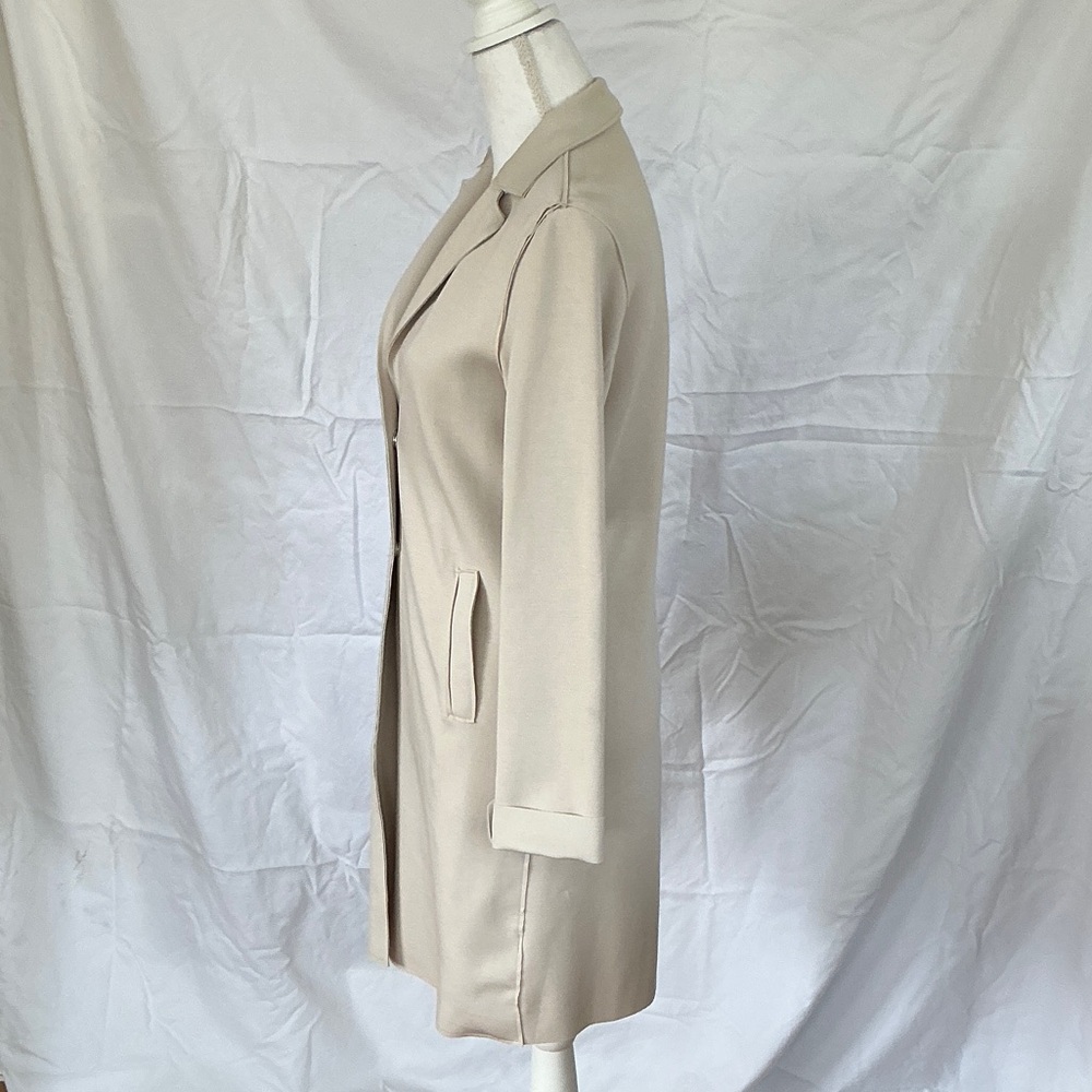 Carolina Belle Light Cream Tailored Trench Coat - Picture 3 of 14